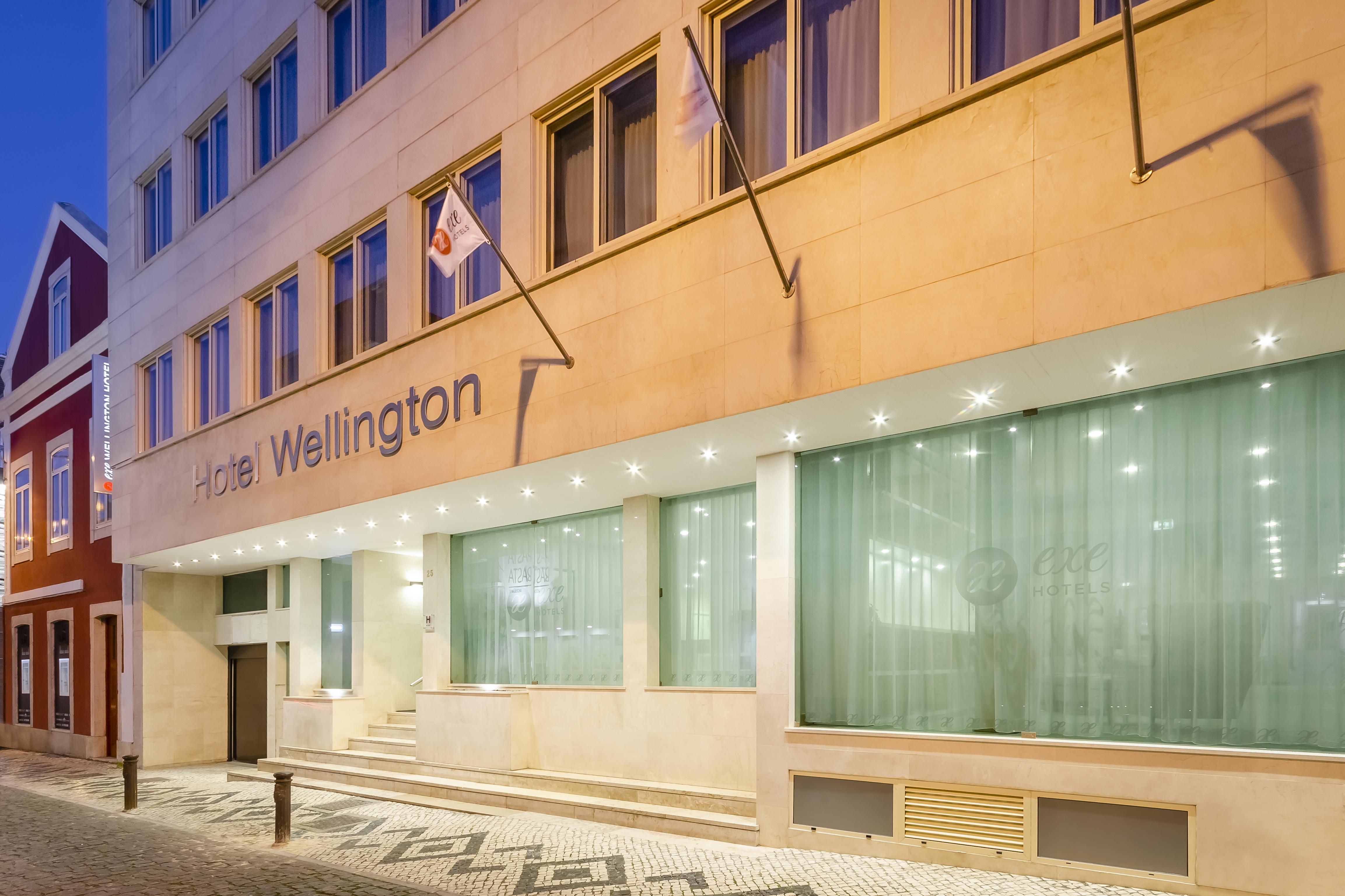 ホテル Exe Wellington フィゲイラ・ダ・フォズ エクステリア 写真